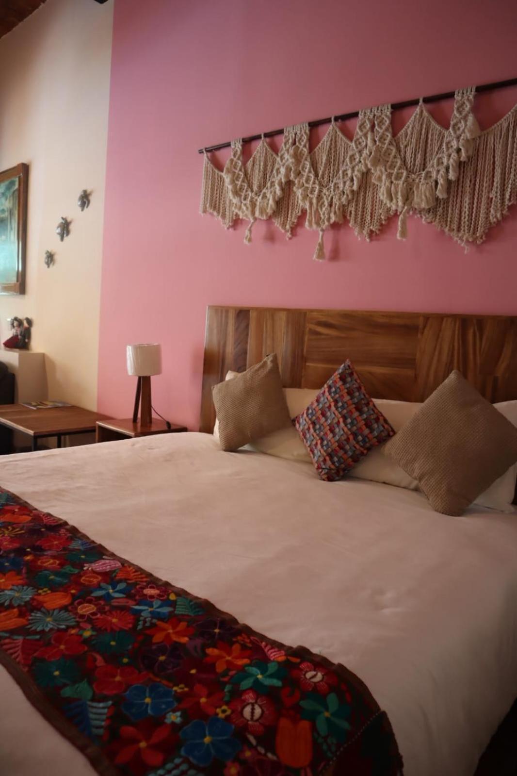 Hotel Boutique Sol Y Luna Spa Ajijic Exterior foto