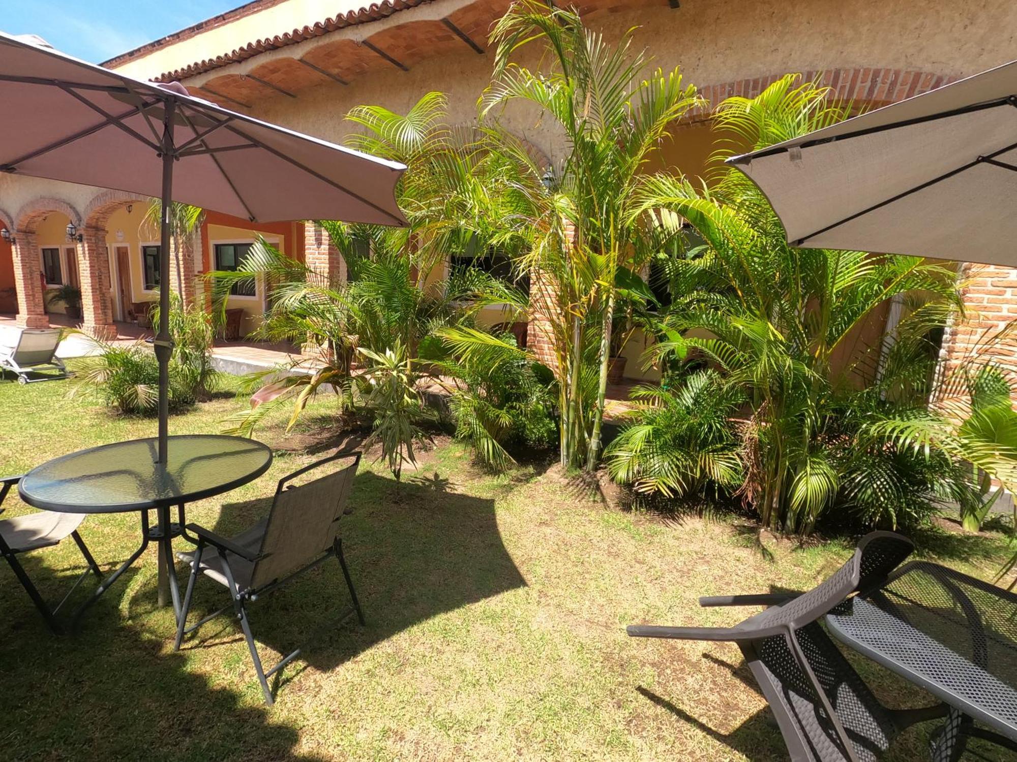 Hotel Boutique Sol Y Luna Spa Ajijic Exterior foto